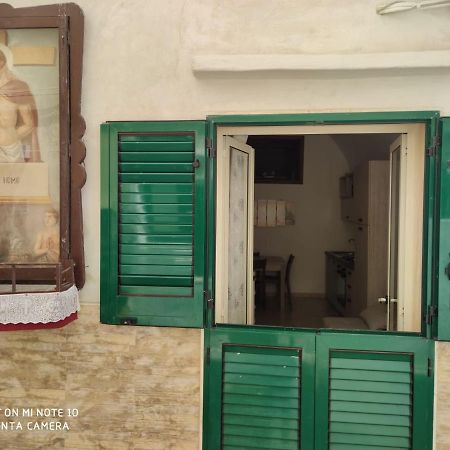 Ecce Homo Apartment Gallipoli Exterior photo